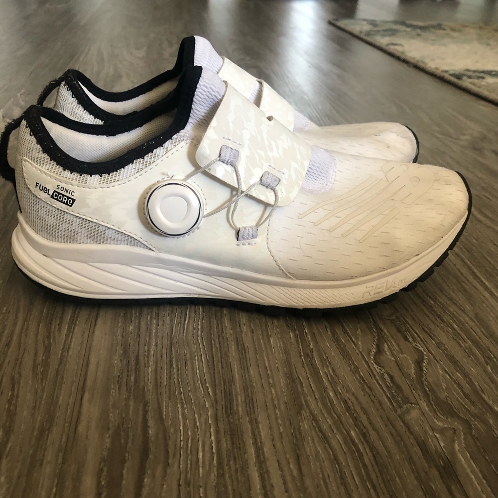New Balance Sonic Fuel Core Sneakers